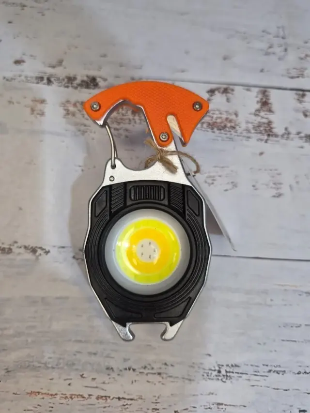 Encendedor recargable multifunción