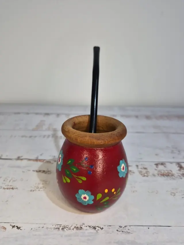 Mate de Algarrobo con Bombilla